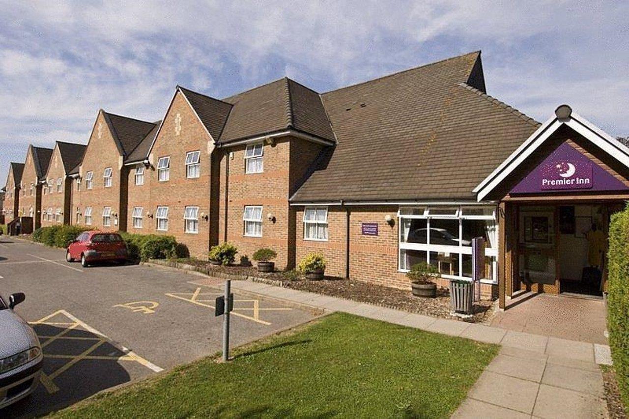 Premier Inn Portsmouth North Harbour Exterior photo